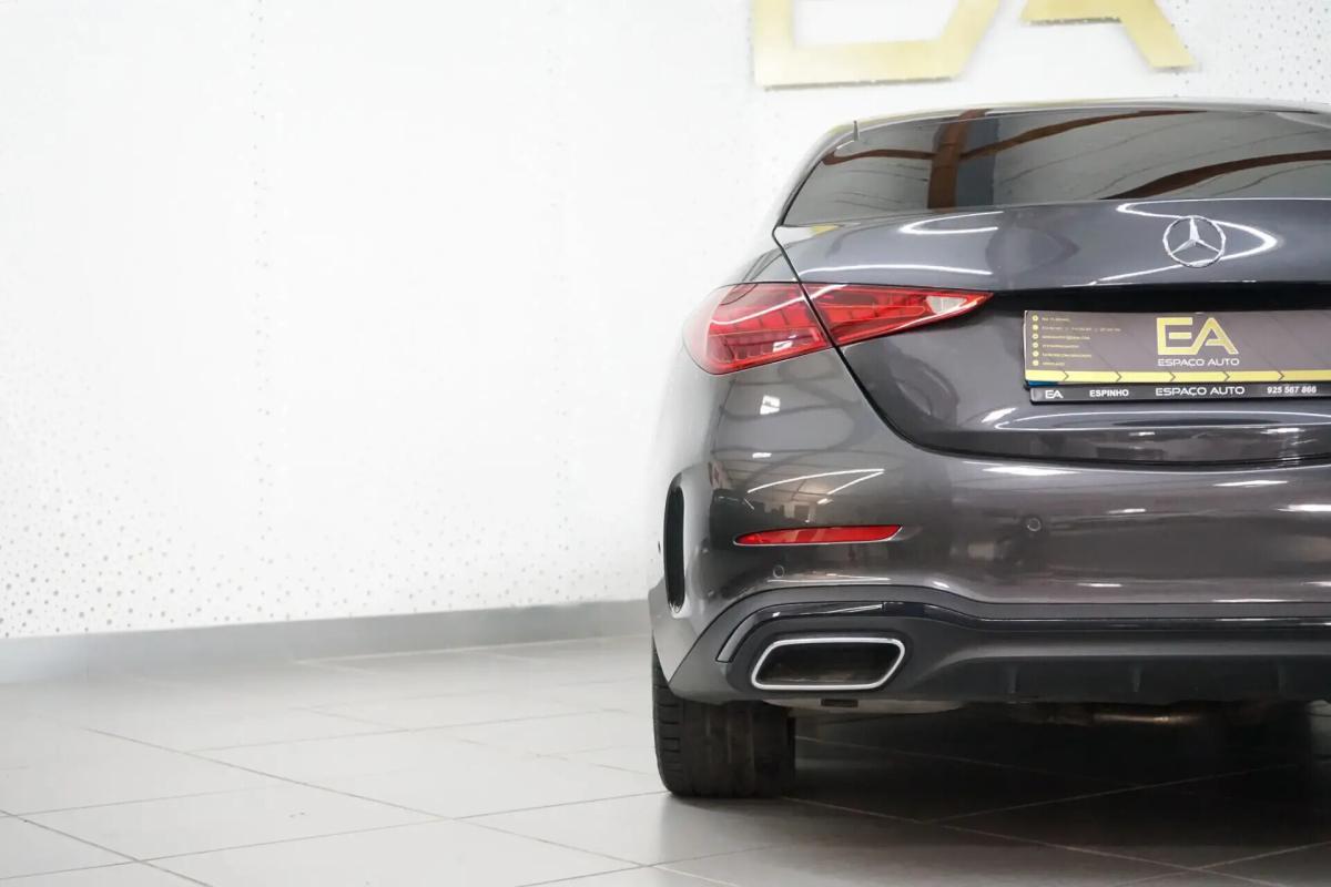 mercedes-benz-classe-c-c-300-e-2022-hibrido-a-gasolina-1999cc