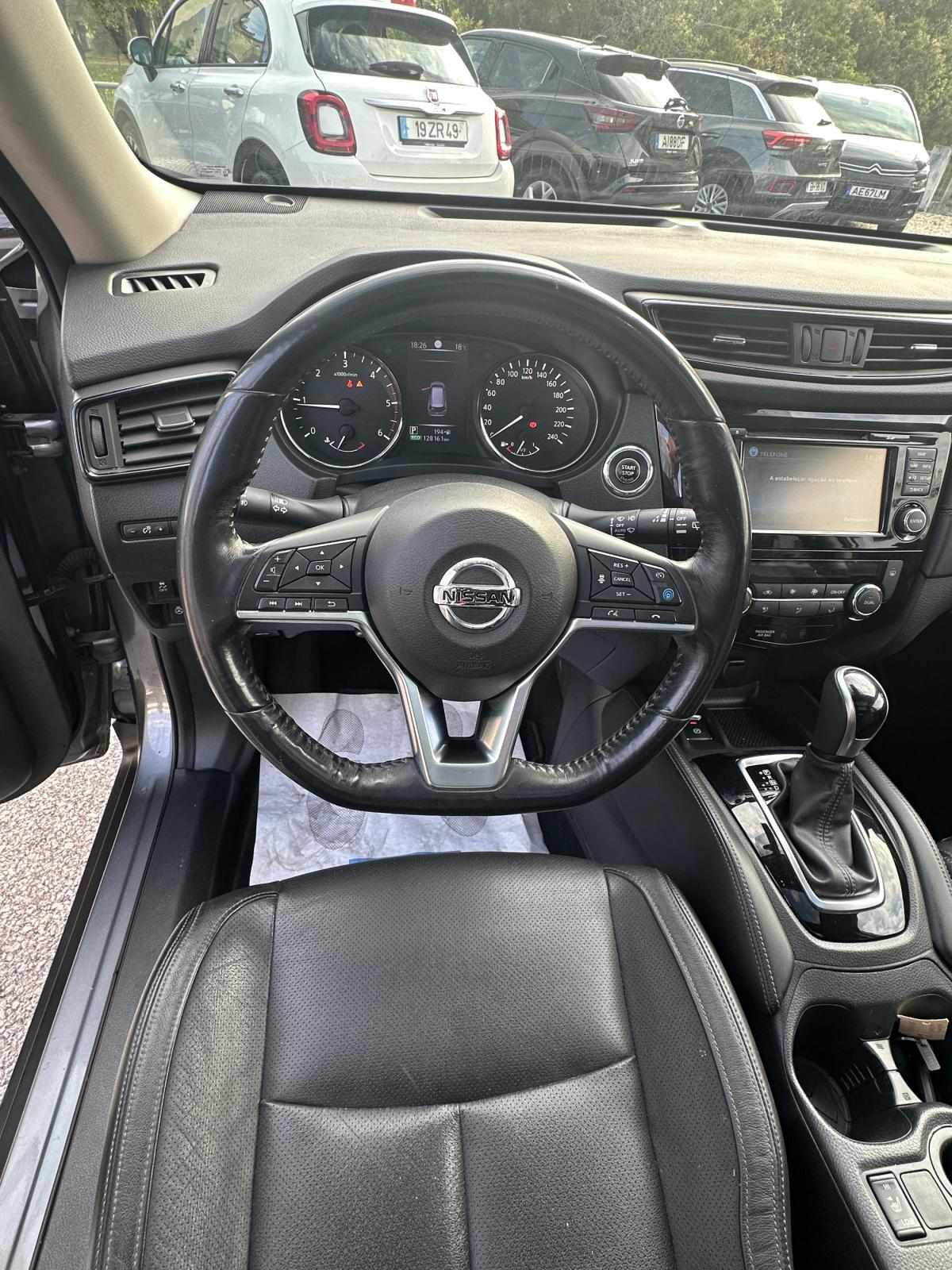 nissan-x-trail-2019-diesel-1749cc