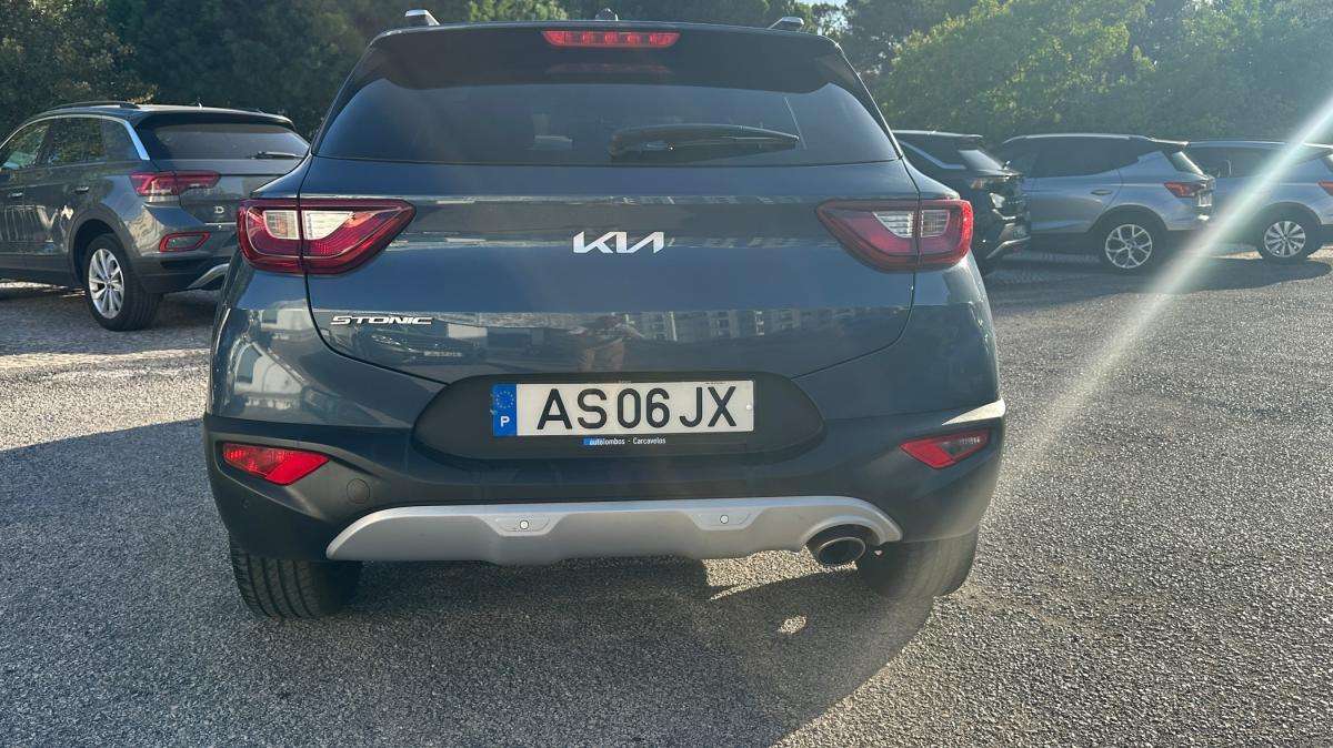 kia-stonic-2022-gasolina-1197cc