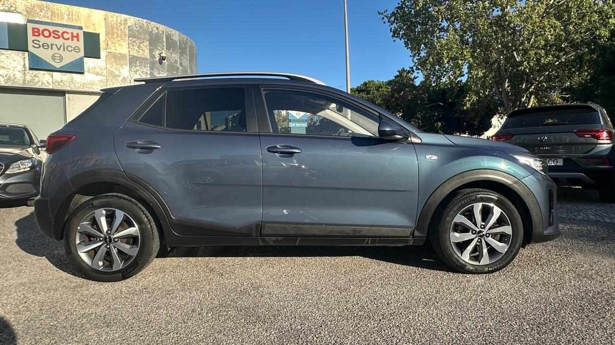 kia-stonic-2022-gasolina-1197cc