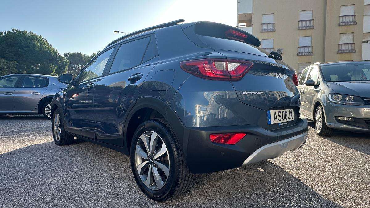 kia-stonic-2022-gasolina-1197cc