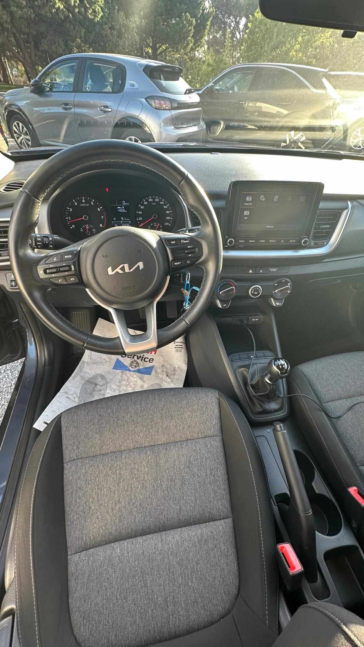 kia-stonic-2022-gasolina-1197cc