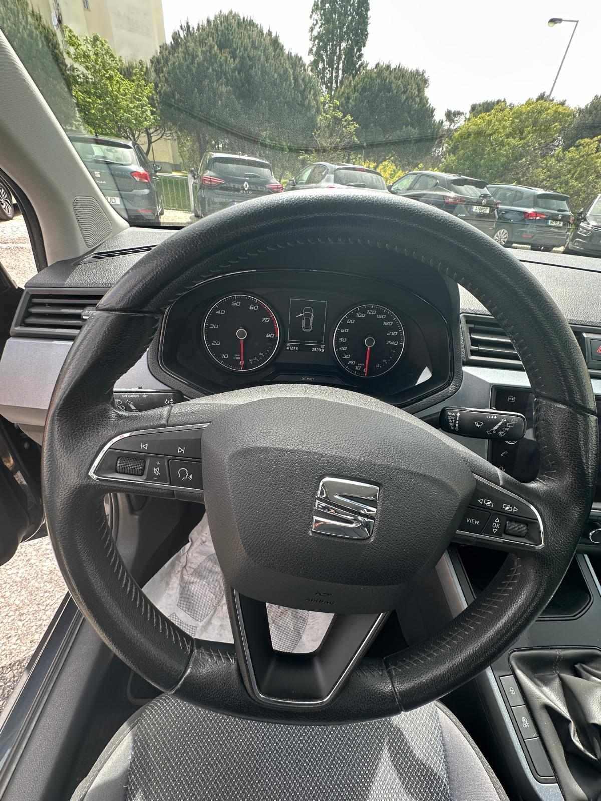 seat-arona-2019-gasolina-999cc