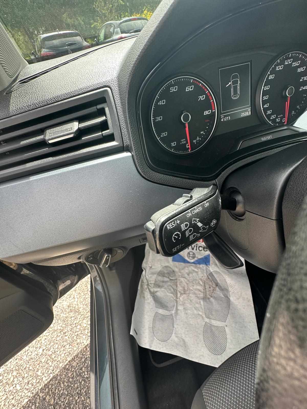 seat-arona-2019-gasolina-999cc