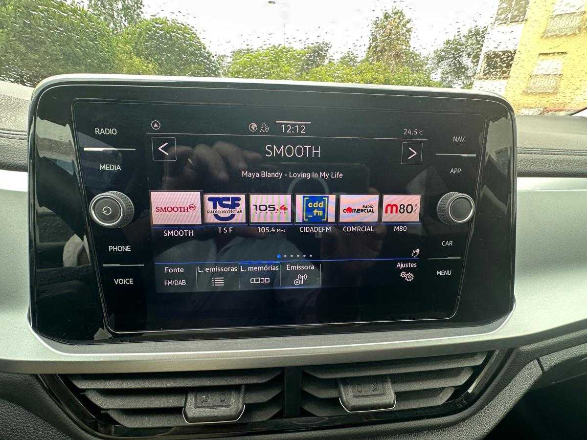 volkswagen-t-roc-2025-gasolina-999cc