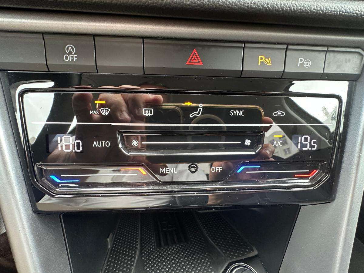 volkswagen-t-roc-2025-gasolina-999cc
