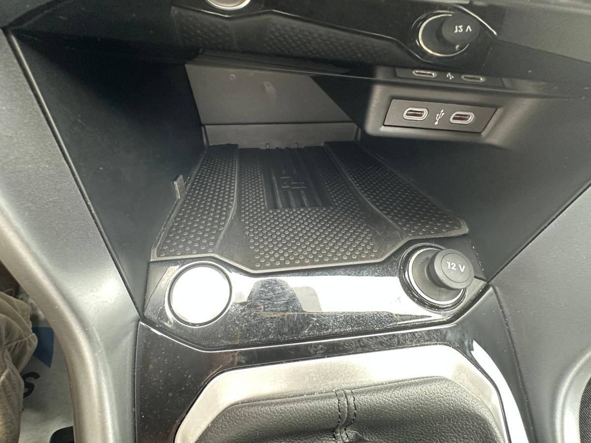 volkswagen-t-roc-2025-gasolina-999cc