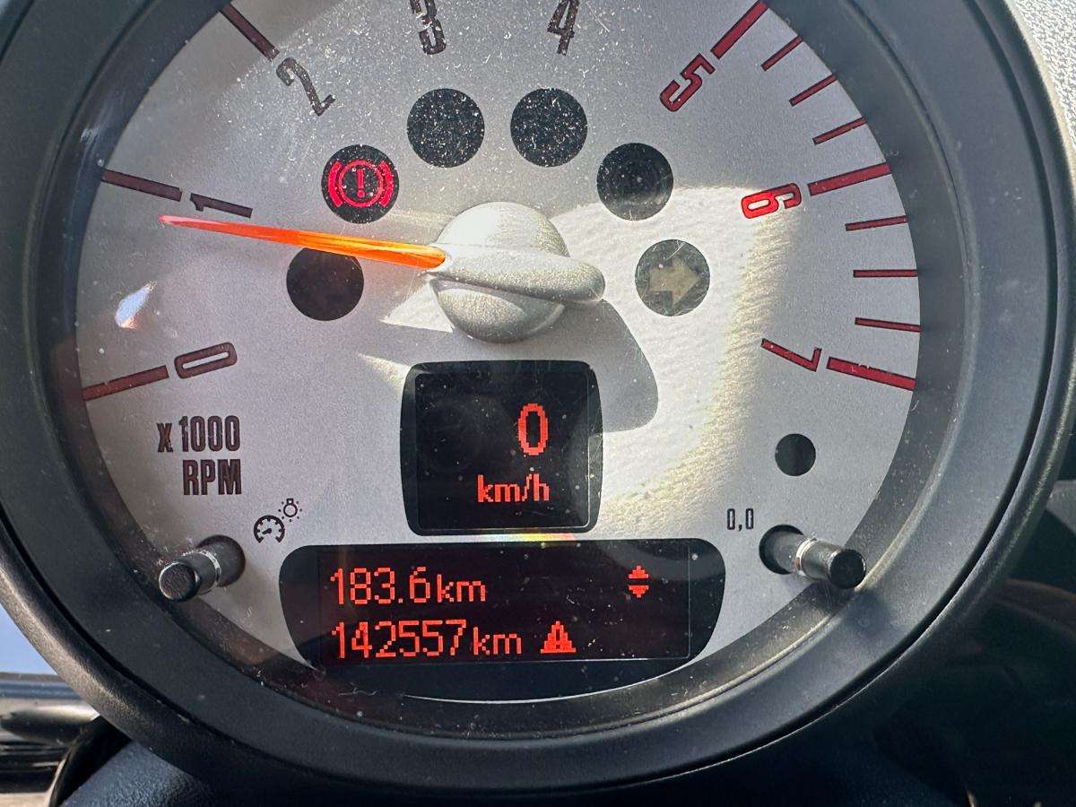 mini-cooper-2013-diesel-1598cc