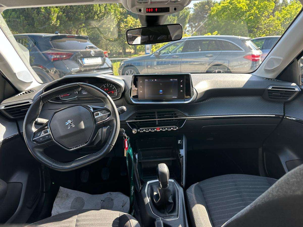 peugeot-208-2021-gasolina-1199cc
