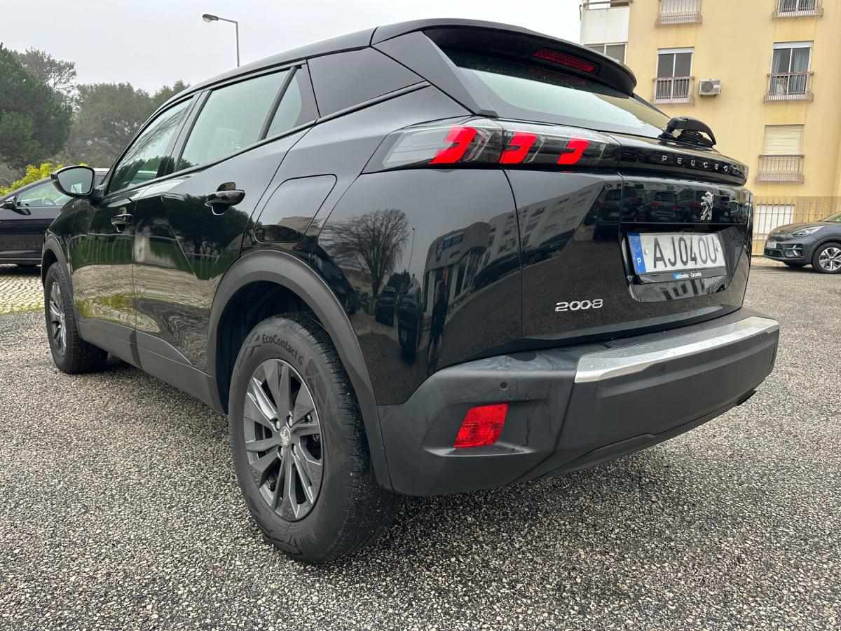 peugeot-2008-2021-gasolina-1199cc