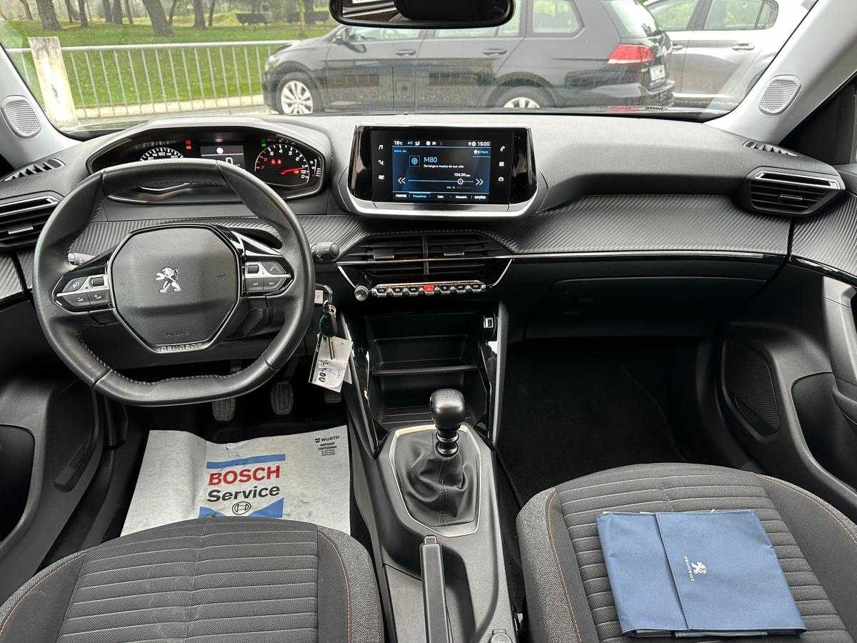 peugeot-2008-2021-gasolina-1199cc