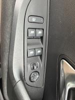peugeot-2008-2021-gasolina-1199cc
