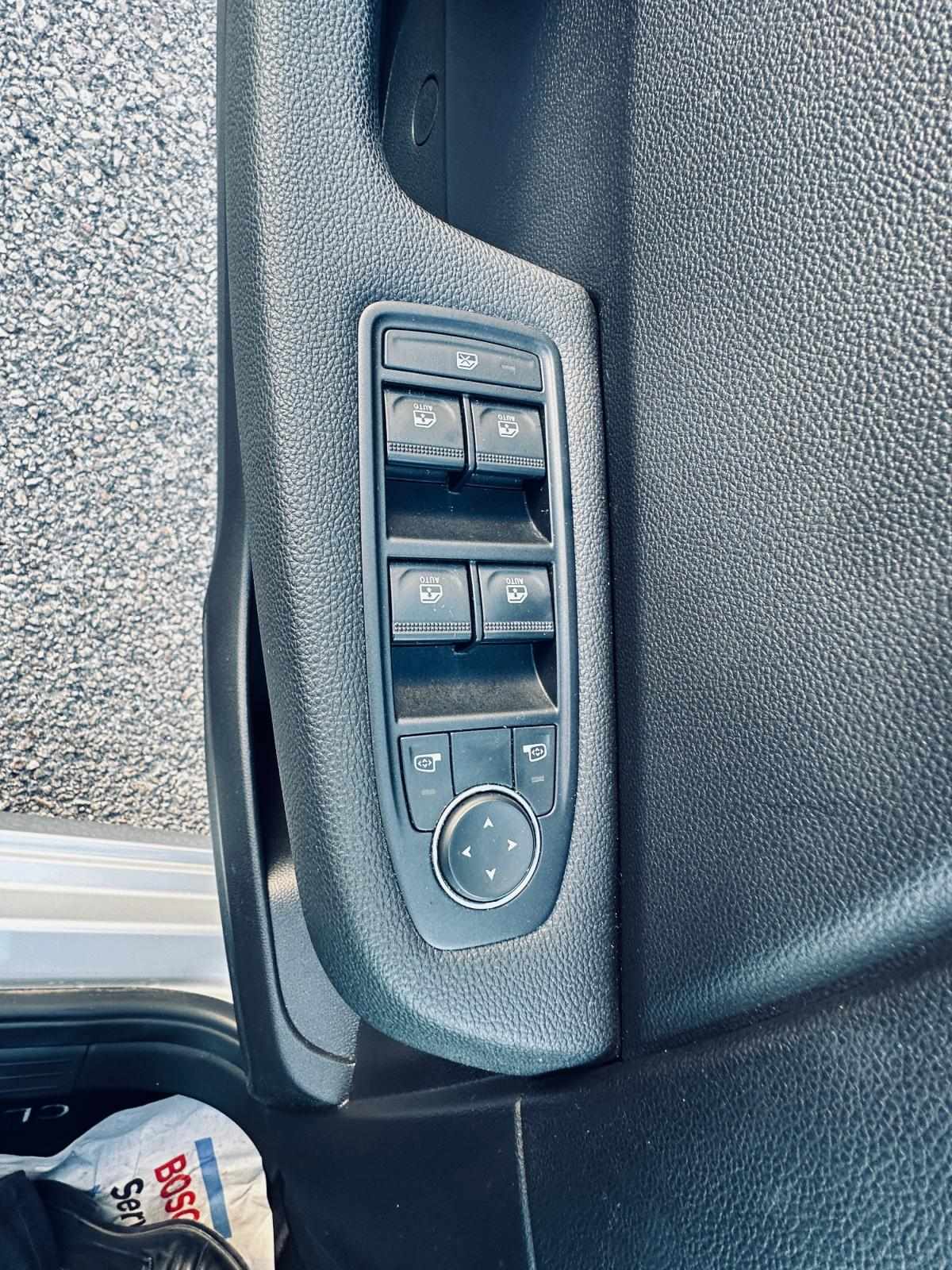 renault-clio-2023-gpl-999cc