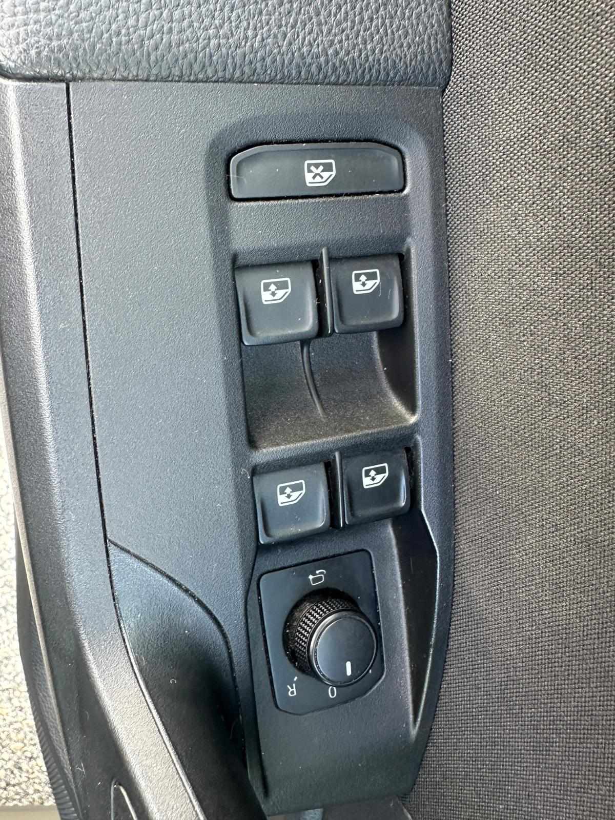 seat-arona-2021-gasolina-999cc