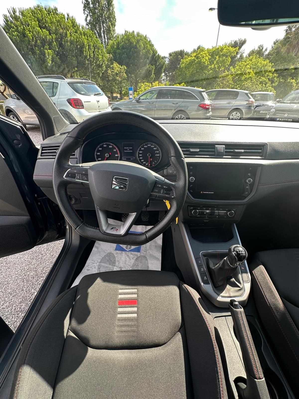 seat-arona-2021-gasolina-999cc