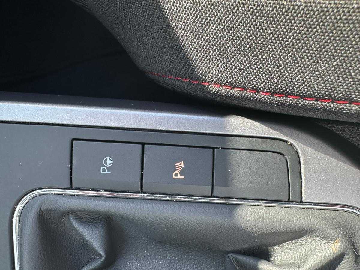 seat-arona-2021-gasolina-999cc