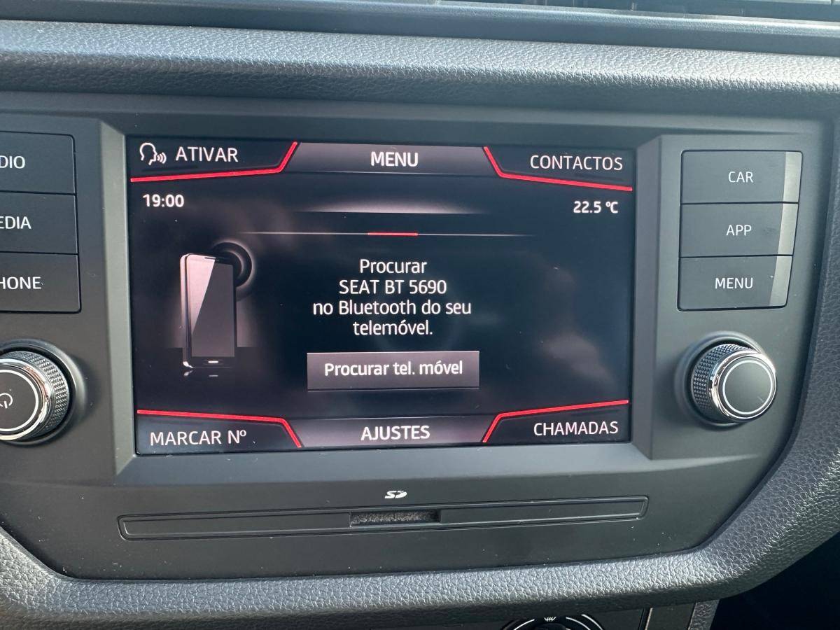 seat-arona-2019-gasolina-999cc