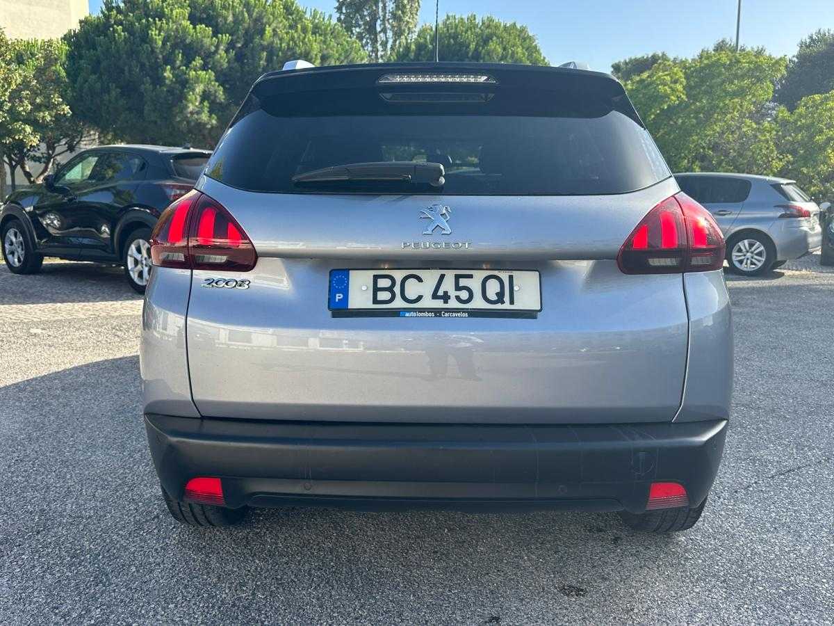 peugeot-2008-2019-gasolina-1199cc