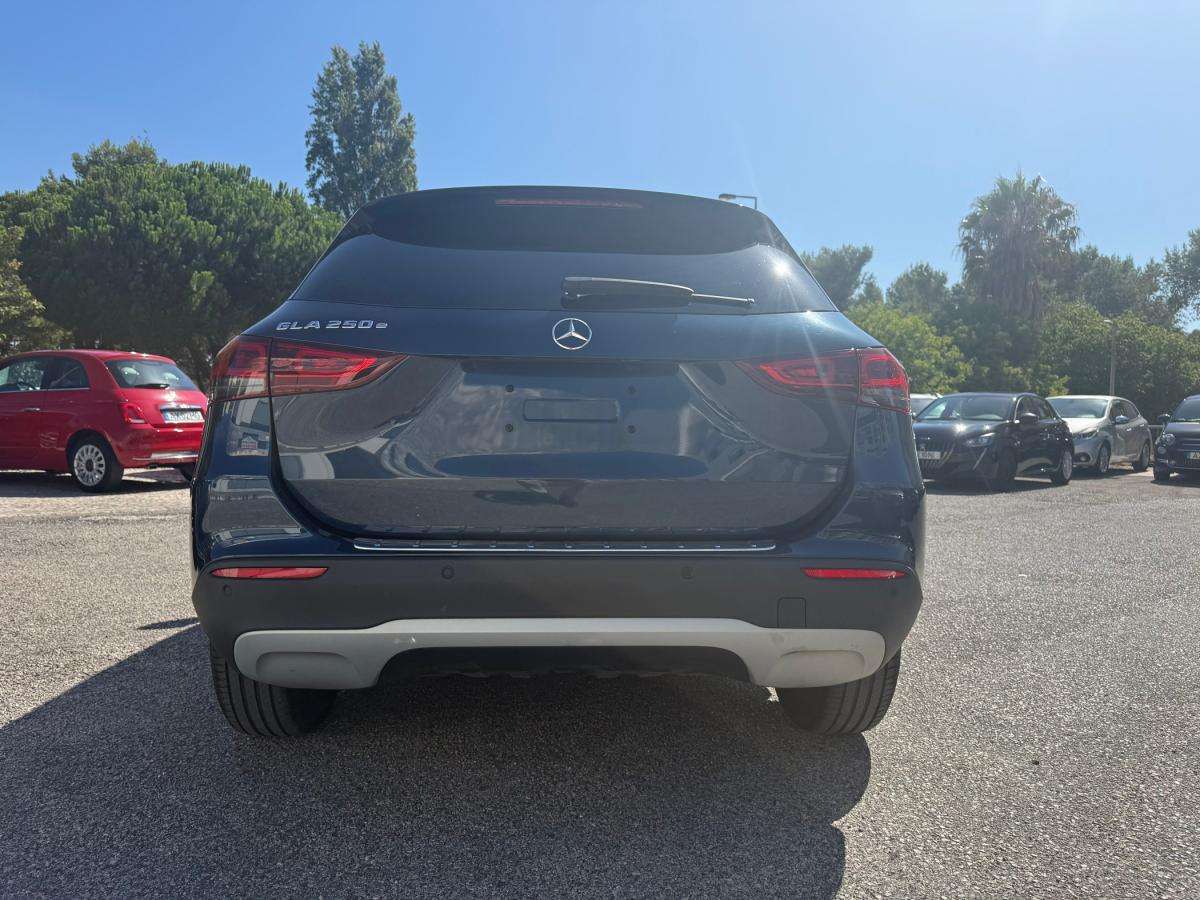 mercedes-benz-gla-2022-hibrido-a-gasolina-1332cc
