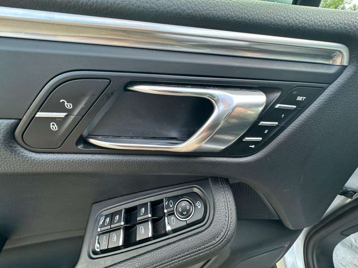 porsche-macan-2017-gasolina-1984cc