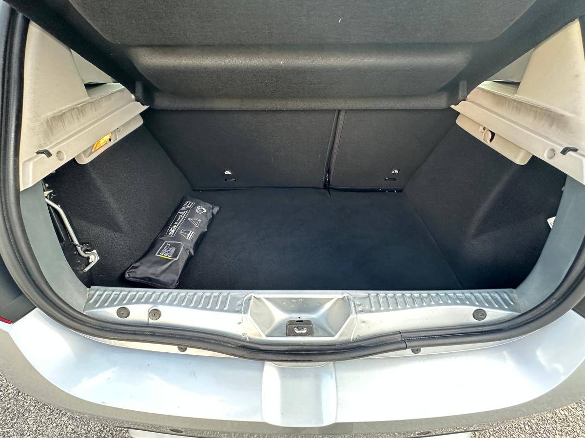 dacia-sandero-2019-gasolina-898cc