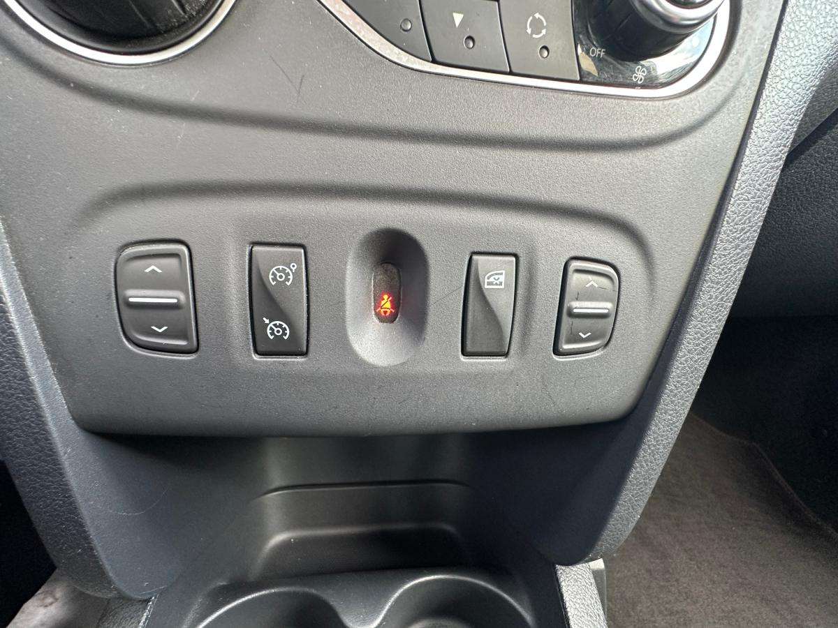 dacia-sandero-2019-gasolina-898cc