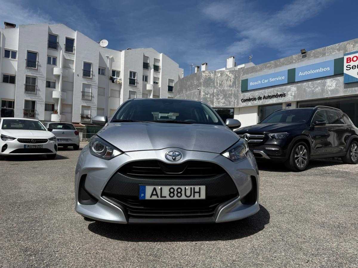 toyota-yaris-2021-gasolina-998cc