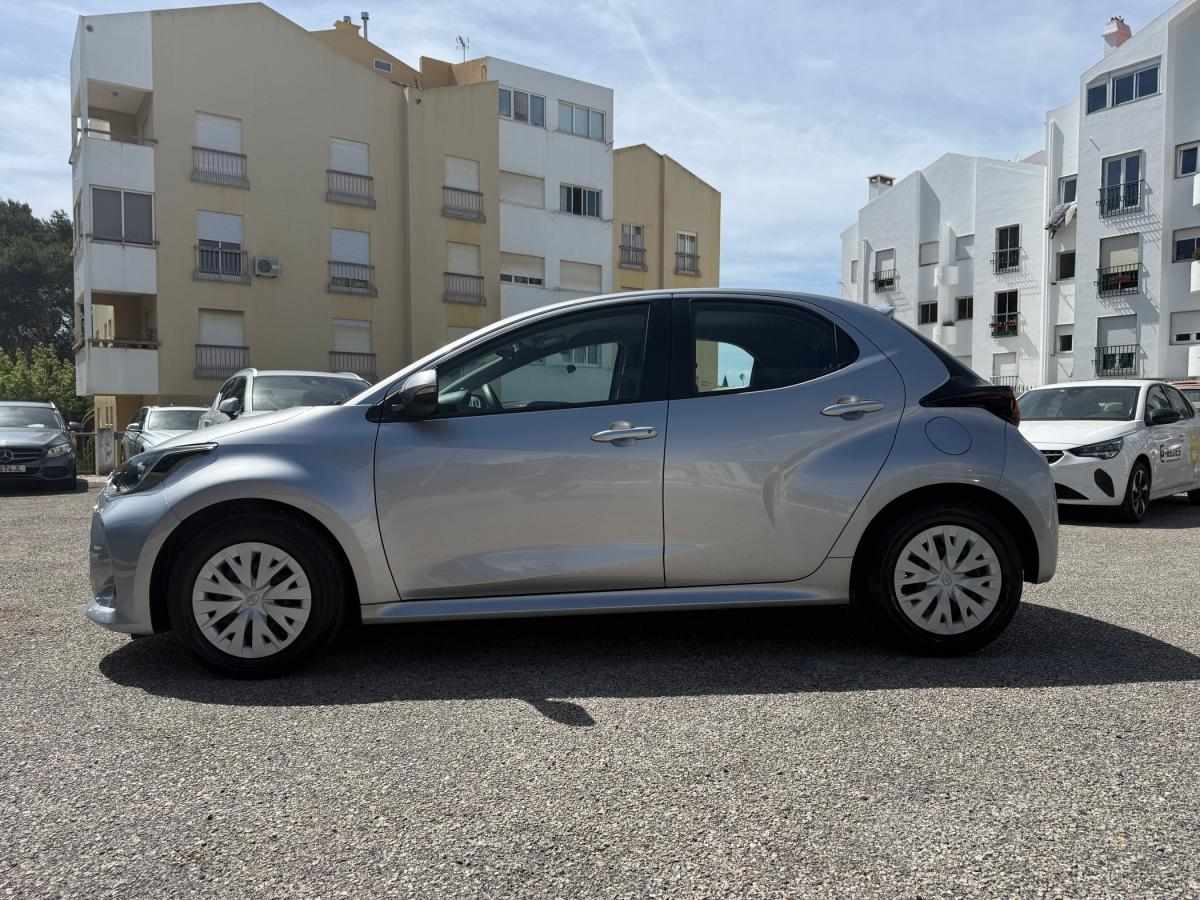 toyota-yaris-2021-gasolina-998cc