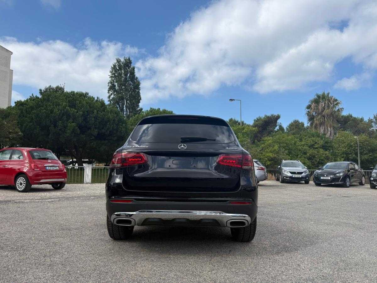 mercedes-benz-glc-2022-hibrido-a-gasolina-1999cc
