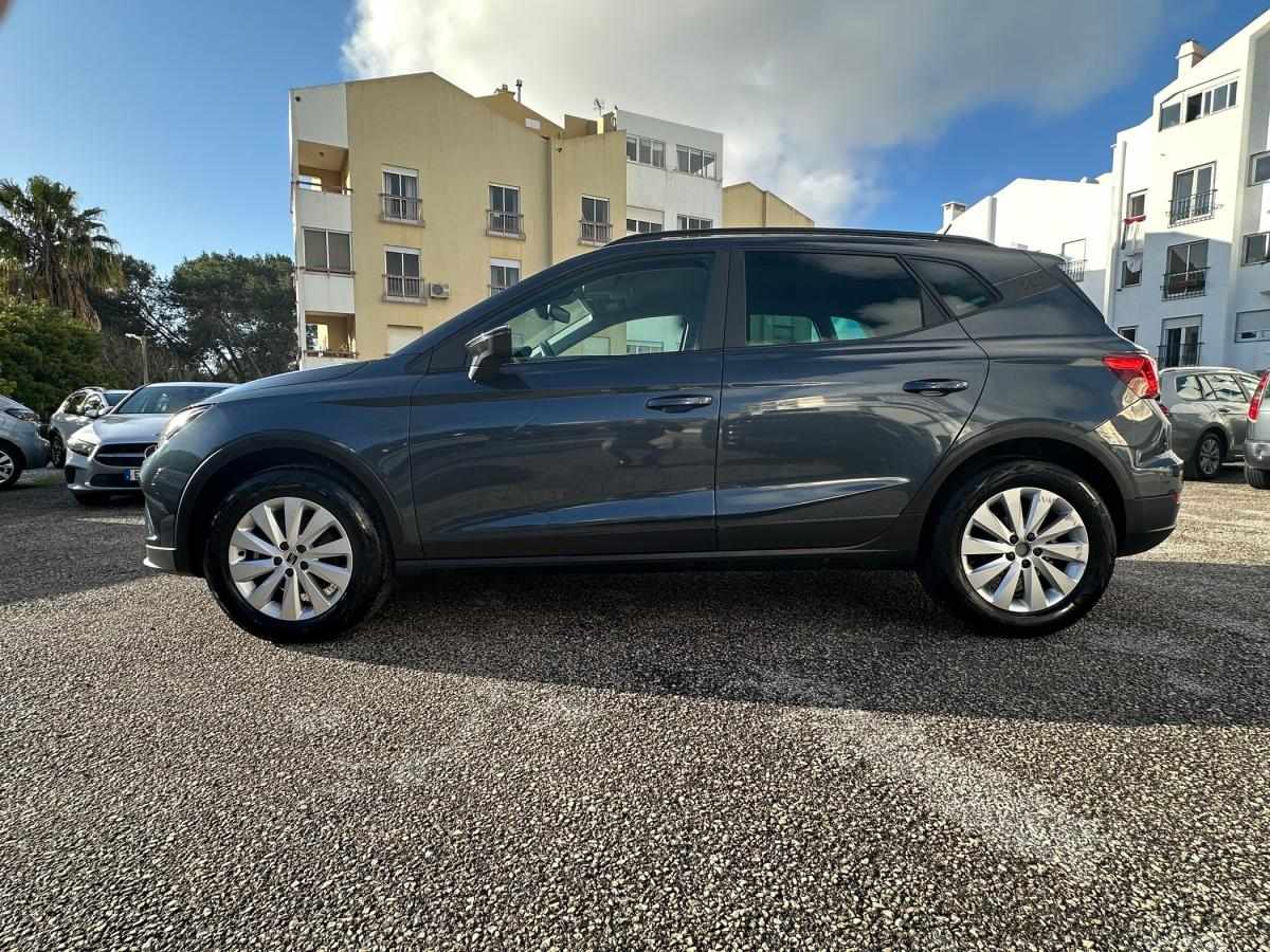 seat-arona-2023-gasolina-999cc