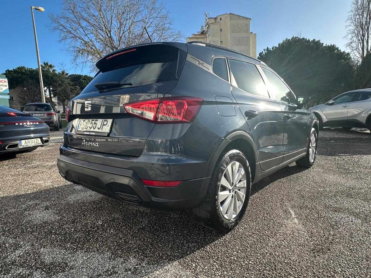 seat-arona-2023-gasolina-999cc