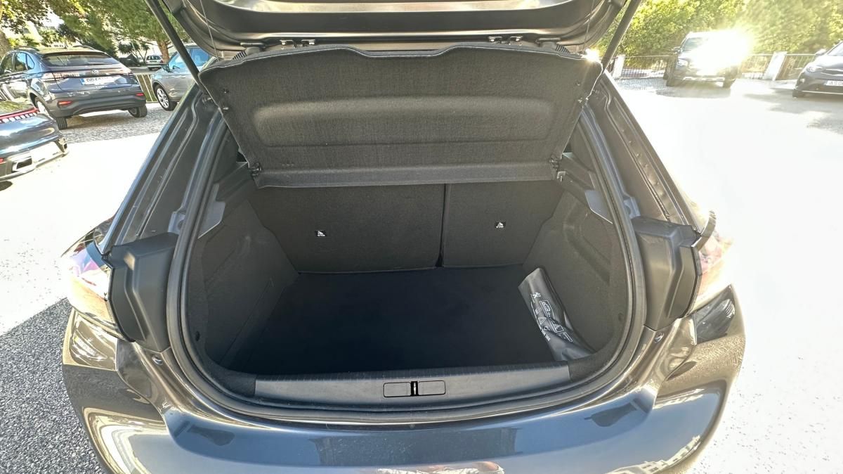 peugeot-208-2023-gasolina-1199cc
