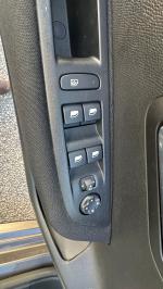 peugeot-208-2023-gasolina-1199cc