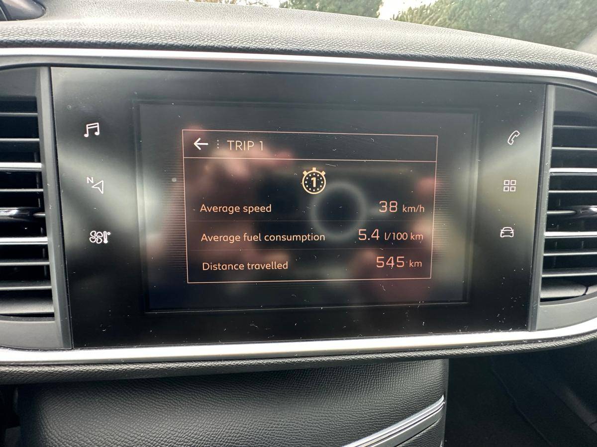 peugeot-308-2018-diesel-1499cc