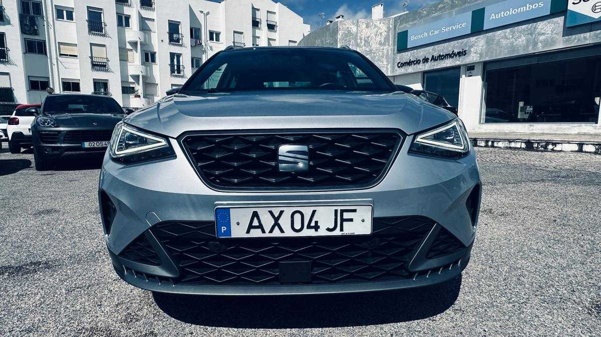 seat-arona-2023-gasolina-999cc