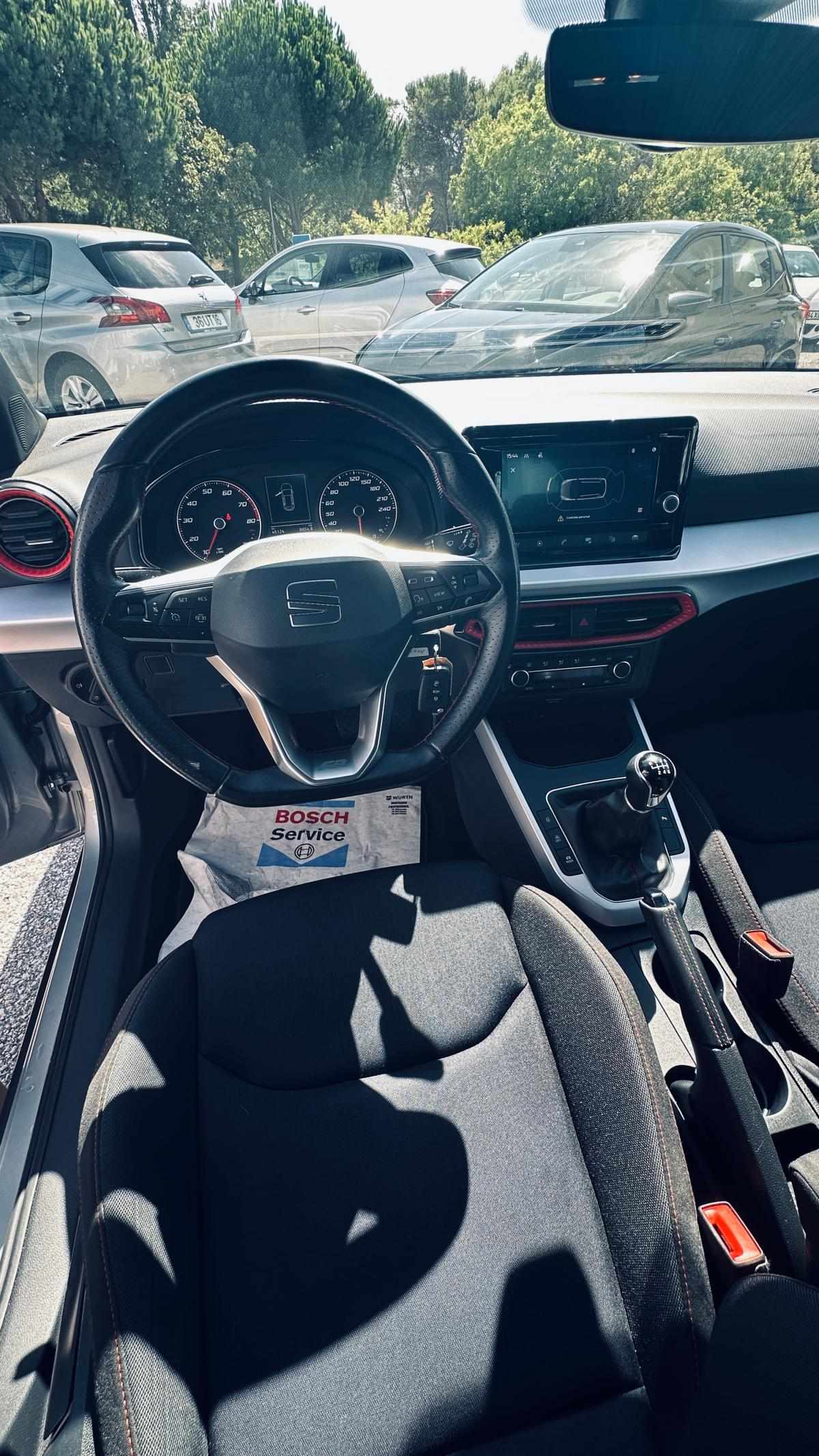 seat-arona-2023-gasolina-999cc
