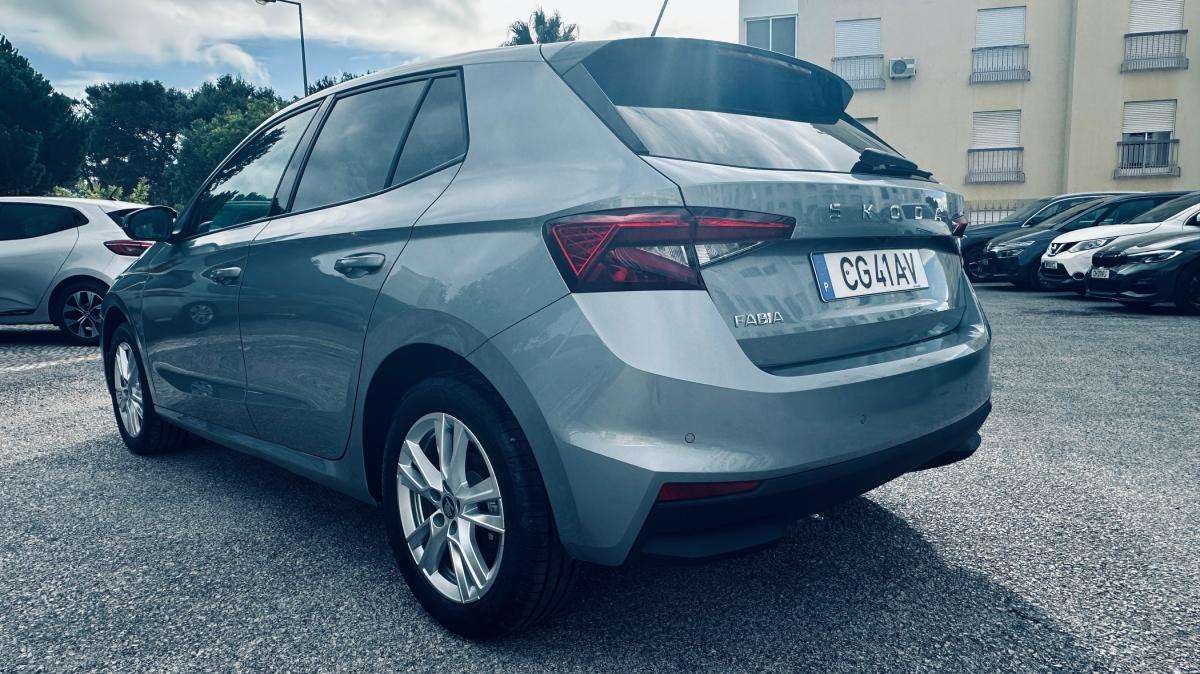 skoda-fabia-2026-gasolina-999cc