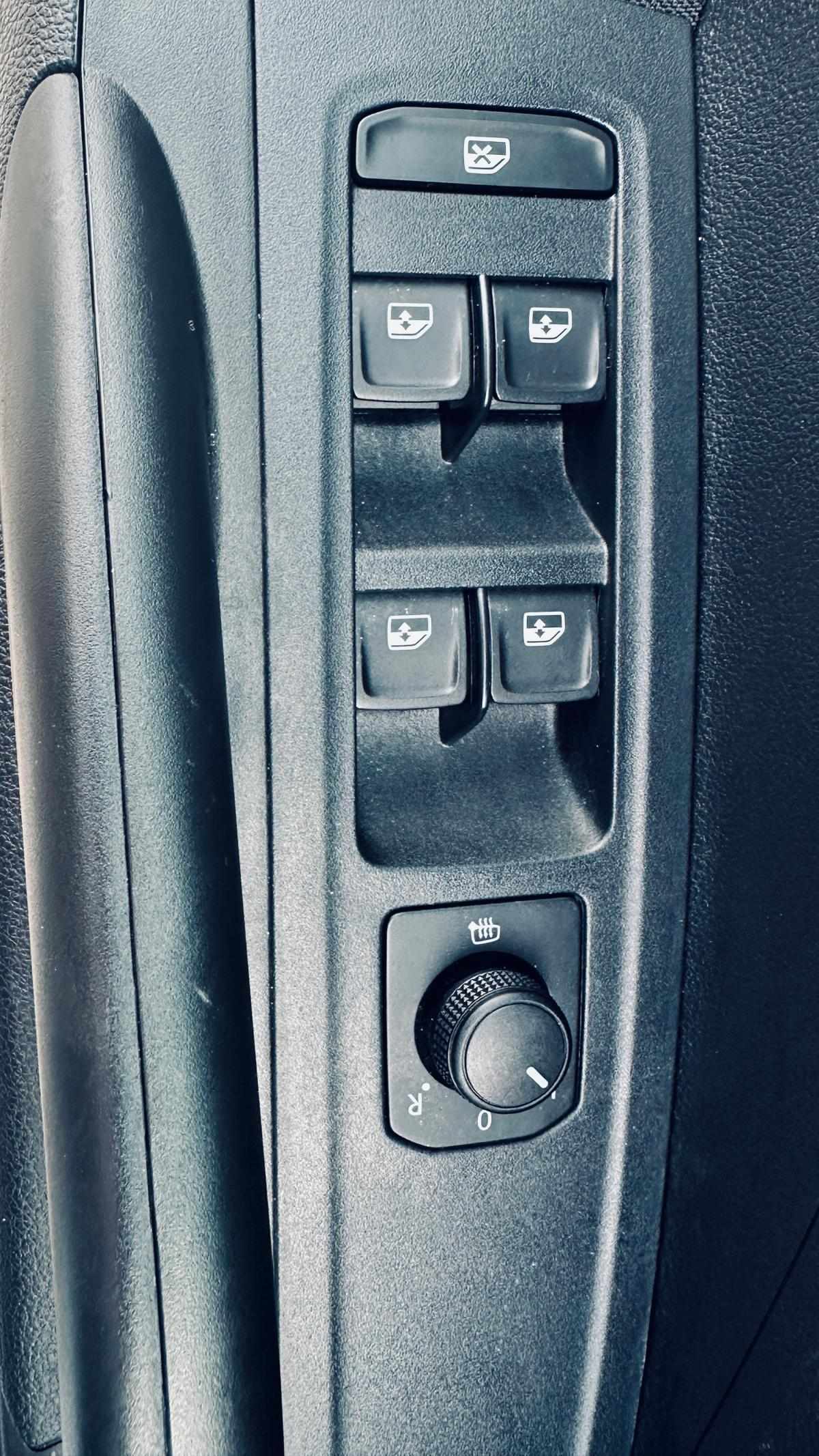 skoda-fabia-2026-gasolina-999cc