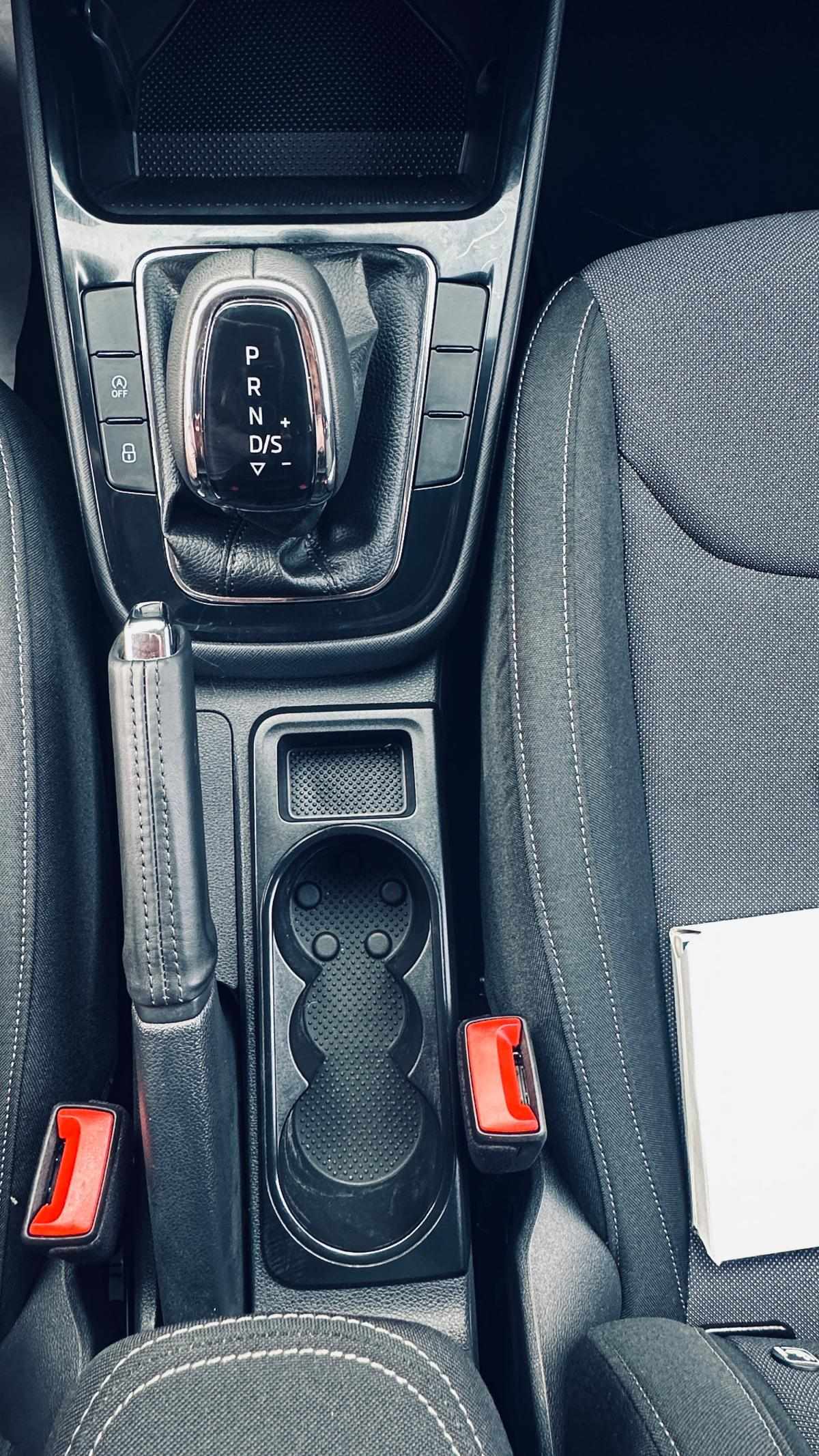 skoda-fabia-2026-gasolina-999cc