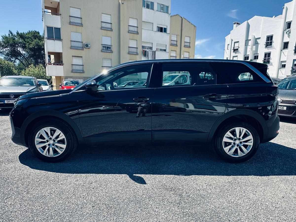 peugeot-5008-2023-diesel-1499cc