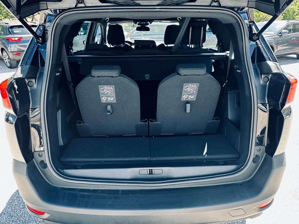 peugeot-5008-2023-diesel-1499cc