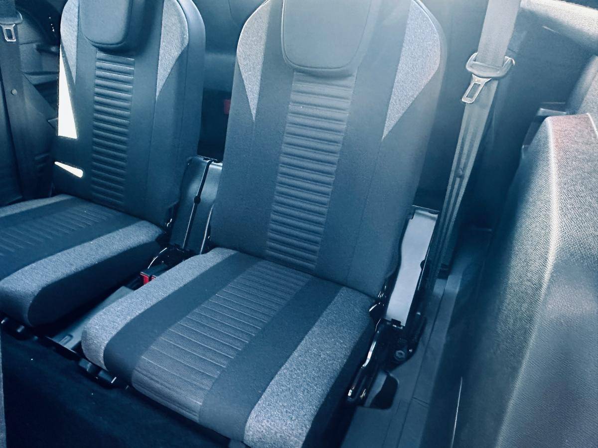 peugeot-5008-2023-diesel-1499cc