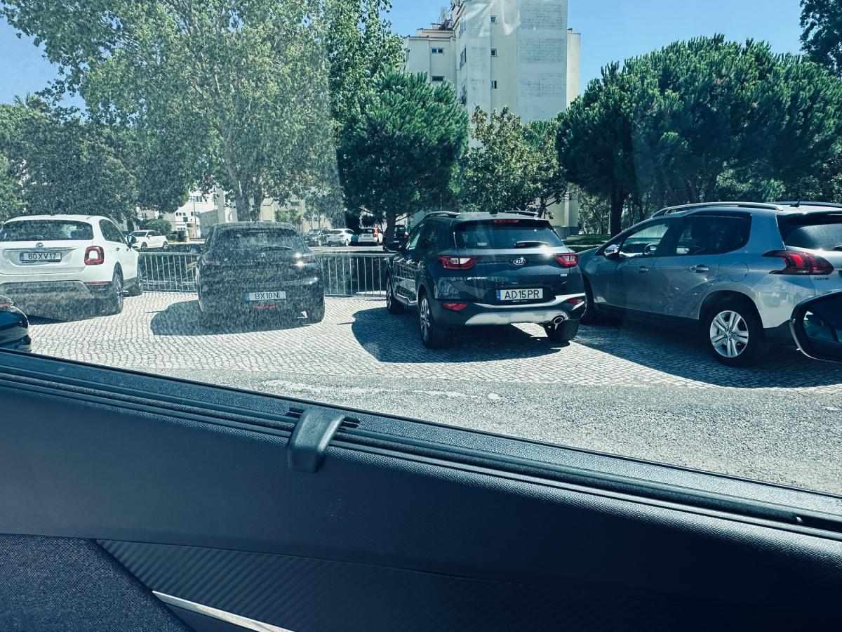 peugeot-5008-2023-diesel-1499cc