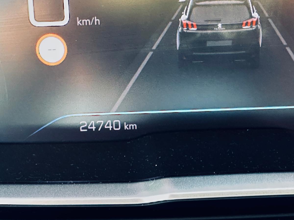 peugeot-5008-2023-diesel-1499cc