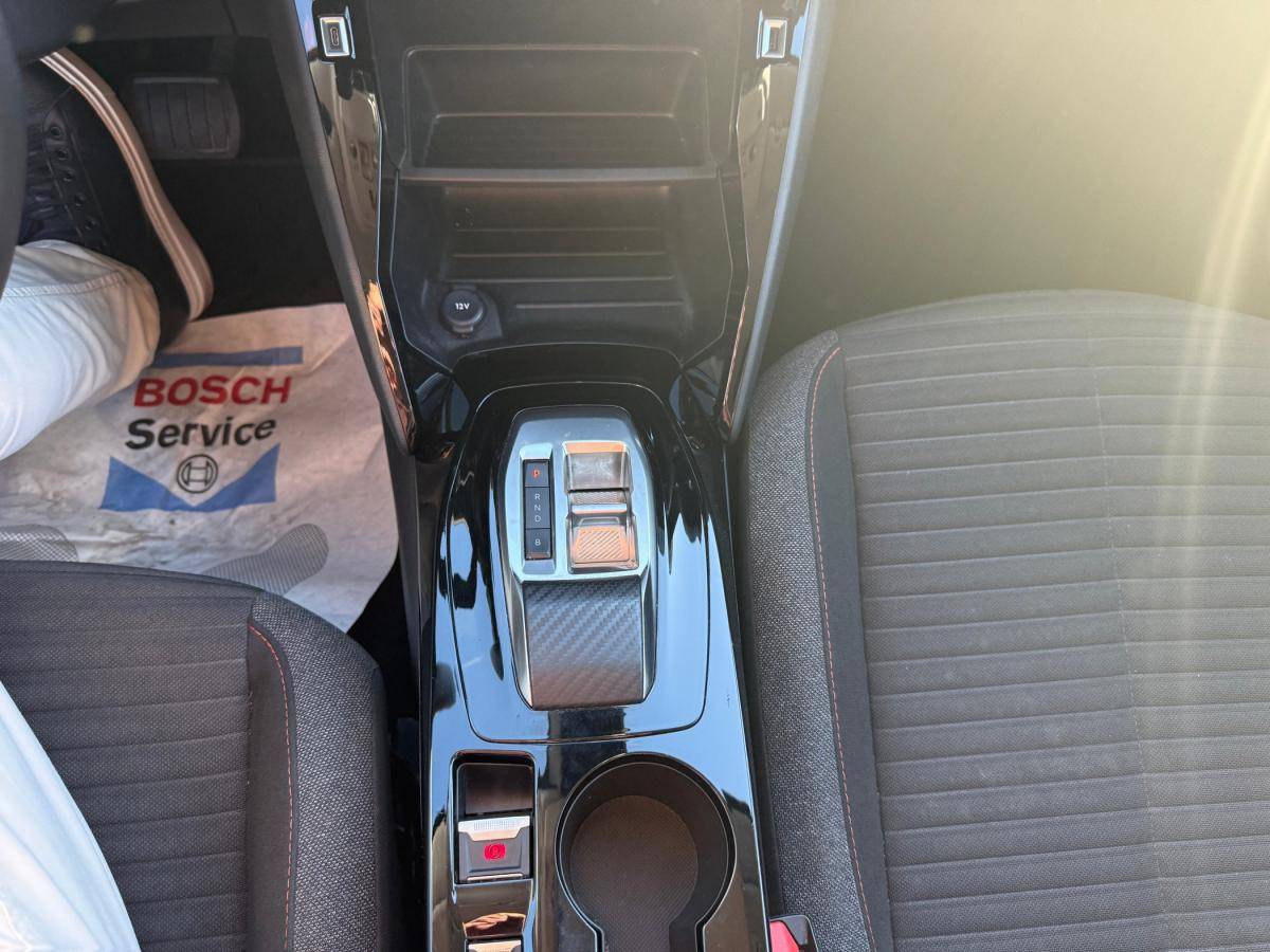 peugeot-208-2023-eletrico-0cc