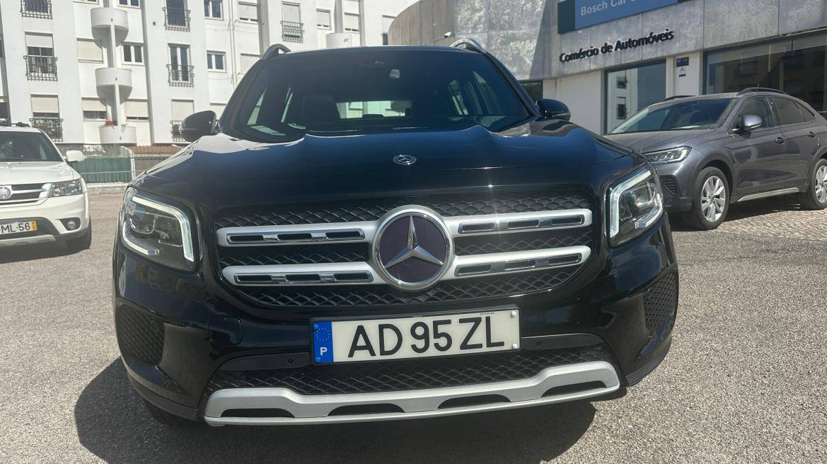 mercedes-benz-glb-2020-diesel-1950cc