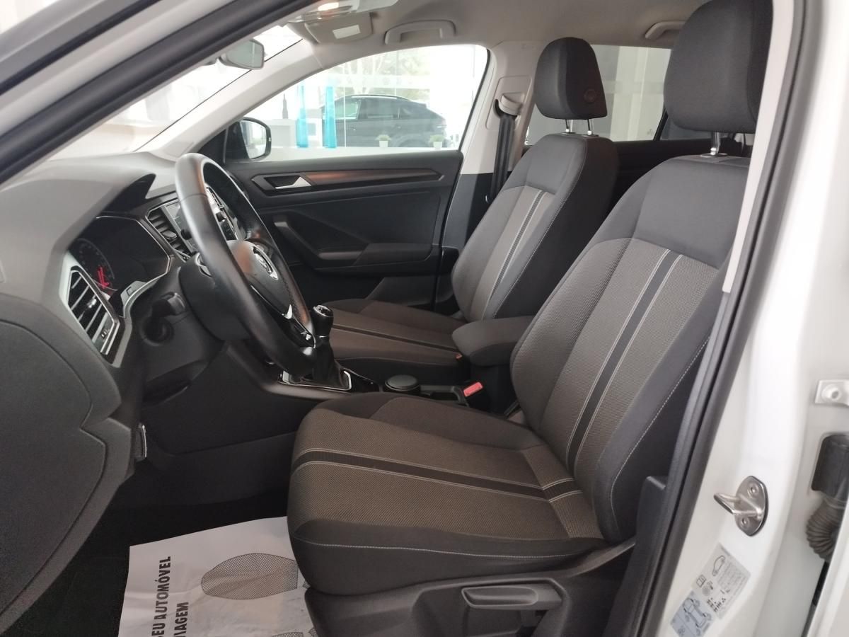 volkswagen-t-roc-2019-diesel-1598cc