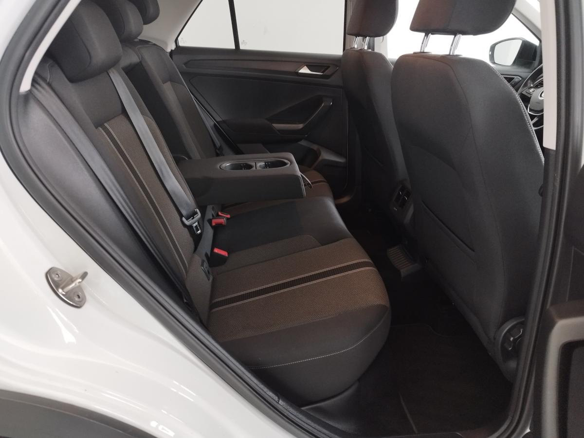 volkswagen-t-roc-2019-diesel-1598cc