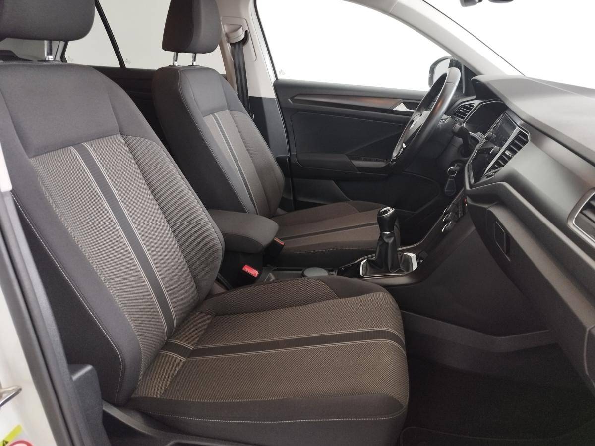 volkswagen-t-roc-2019-diesel-1598cc