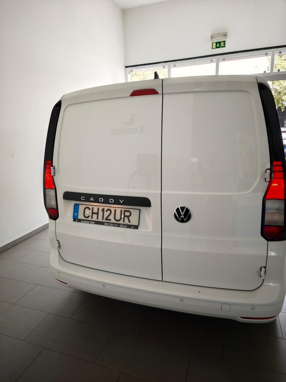volkswagen-caddy-2026-diesel-1968cc